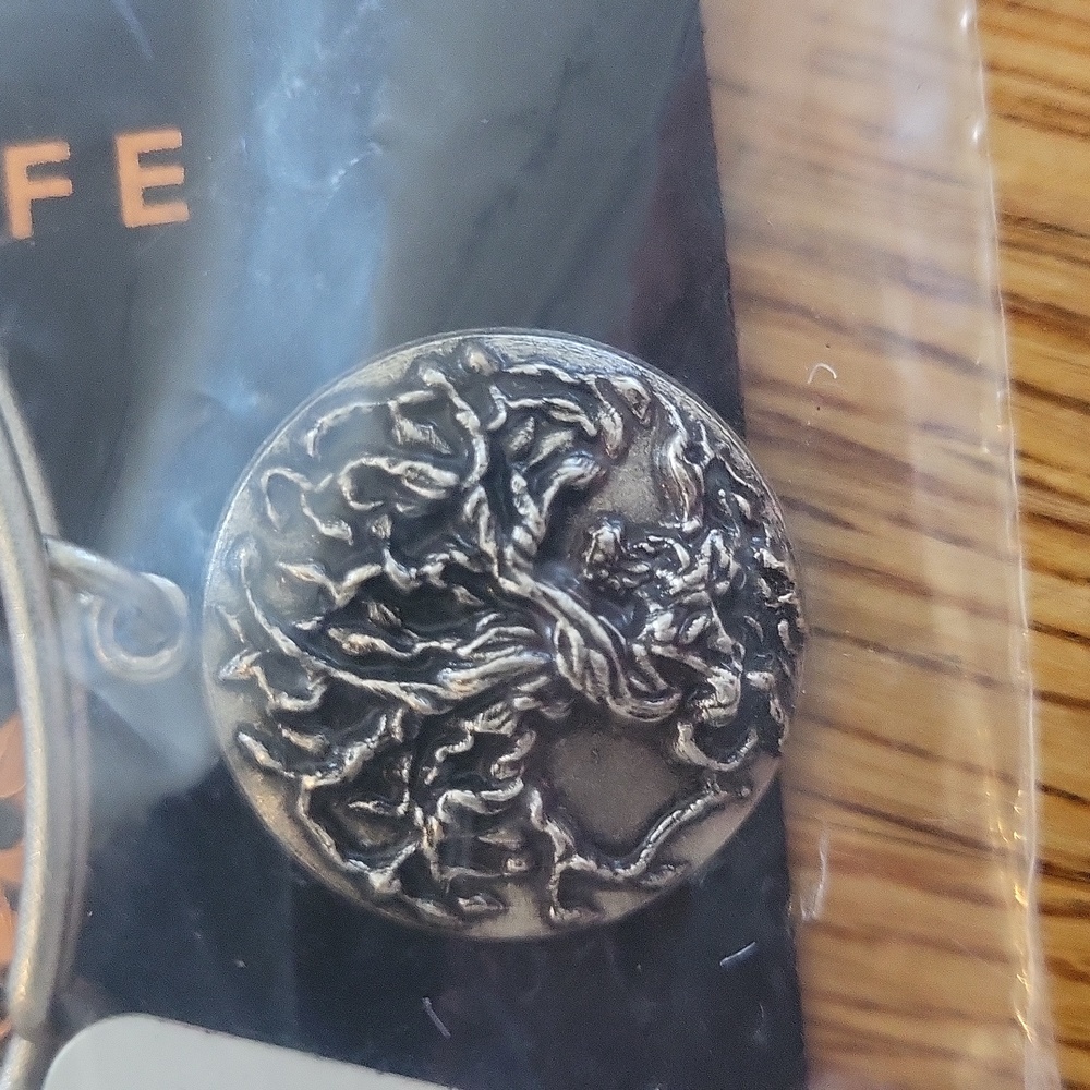 NIB Alex and Ani Tree of Life Bracelet - Picture 3 of 4